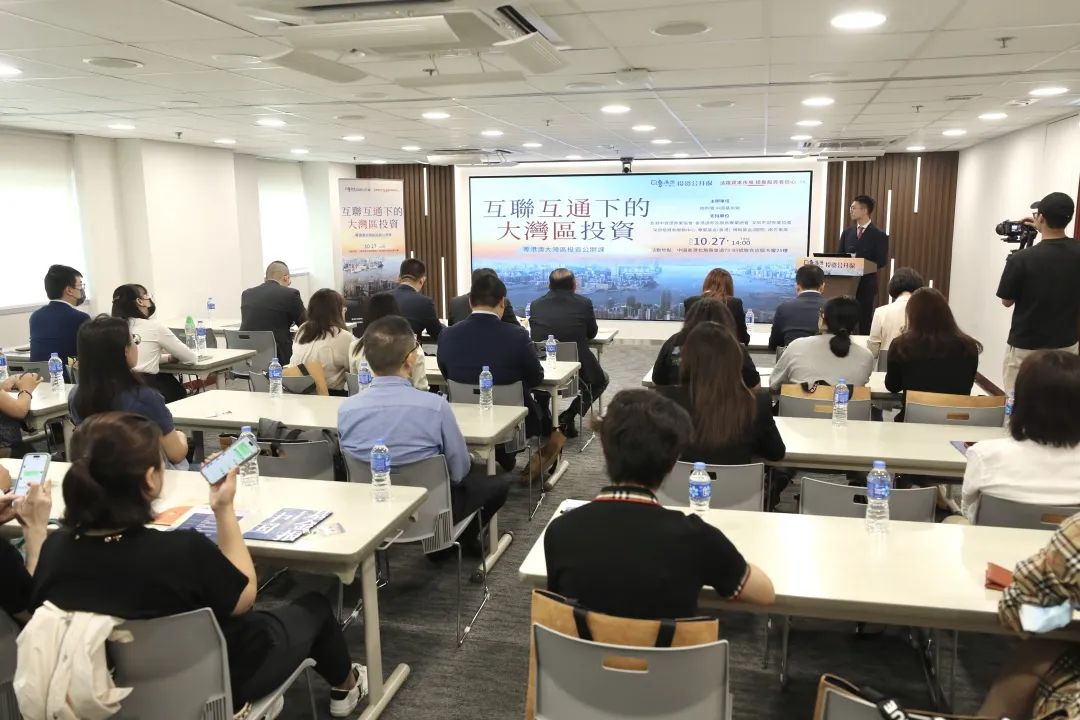 虚拟货币如何改变全球投资格局：新兴市场与发达市场的互动分析_新兴国家市场货币_新兴市场的货币