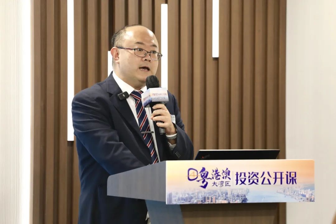 新兴市场的货币_新兴国家市场货币_虚拟货币如何改变全球投资格局：新兴市场与发达市场的互动分析