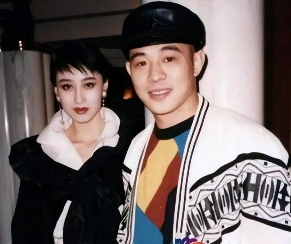 情感爱情故事利智生活在线观看_情感爱情故事利智生活免费观看_利智的情感生活与爱情故事