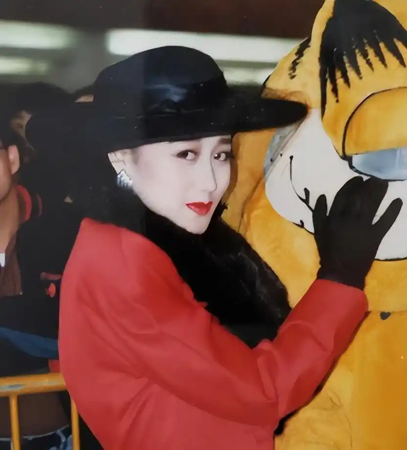 情感爱情故事利智生活免费观看_情感爱情故事利智生活在线观看_利智的情感生活与爱情故事