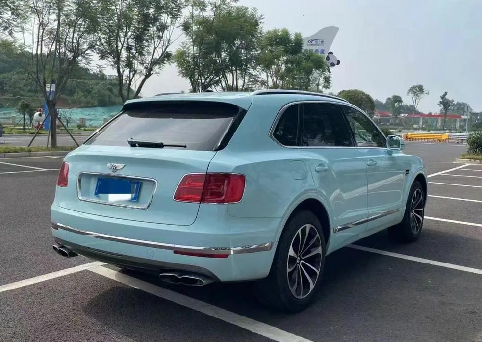 宾利2手车_如何评估宾利汽车在二手市场的价值？_宾利汽车二手车